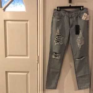 DL 1961 size 27 ripped denim NWT